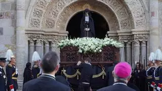 La lluvia deja a la Soledad en San Juan: procesión suspendida