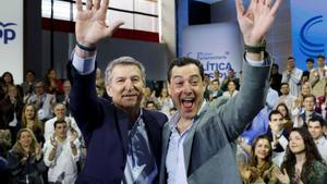 Feijóo llança el PP a acabar amb la "república bananera" de Sánchez