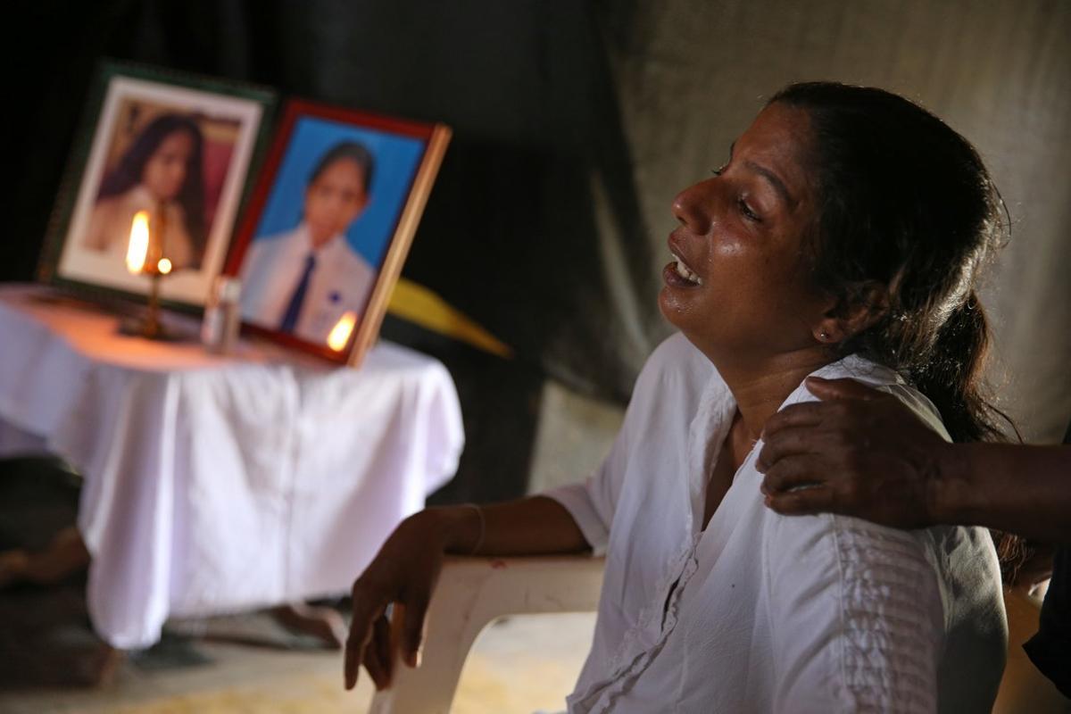 The mother of Shaini  13  who died as bomb blasts ripped through churches and luxury hotels on Easter  mourns at her wake  in Negombo  Sri Lanka April 22  2019  REUTERS Athit Perawongmetha