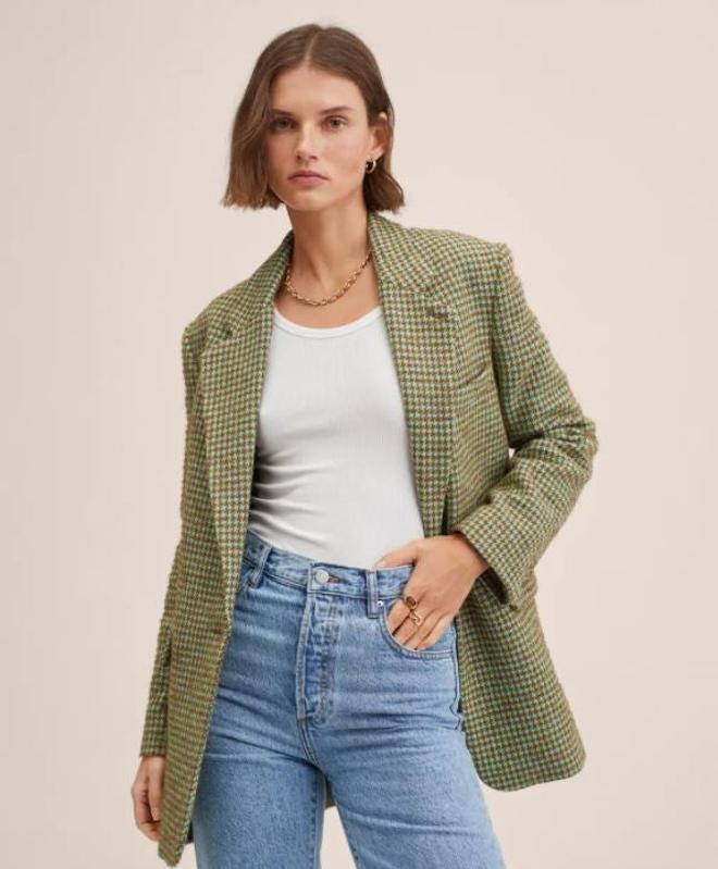 Blazer de pata de gallo de Mango