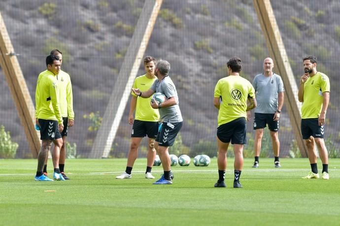 19-07-2019 LAS PALMAS DE GRAN CANARIA. Entrenamiento UD Las Palmas, en Barranco Seco  | 19/07/2019 | Fotógrafo: Andrés Cruz