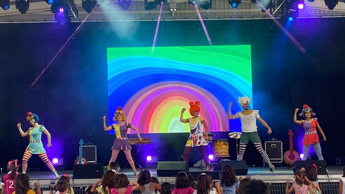 Pinturilla y la Pandilla Vainill  a en la carpa del Huerto de la   Rueda, este domingo.