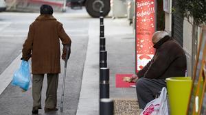 L’entitat, que el 2012 atendrà unes 260.000 persones, alerta que la pobresa s’ha agreujat.