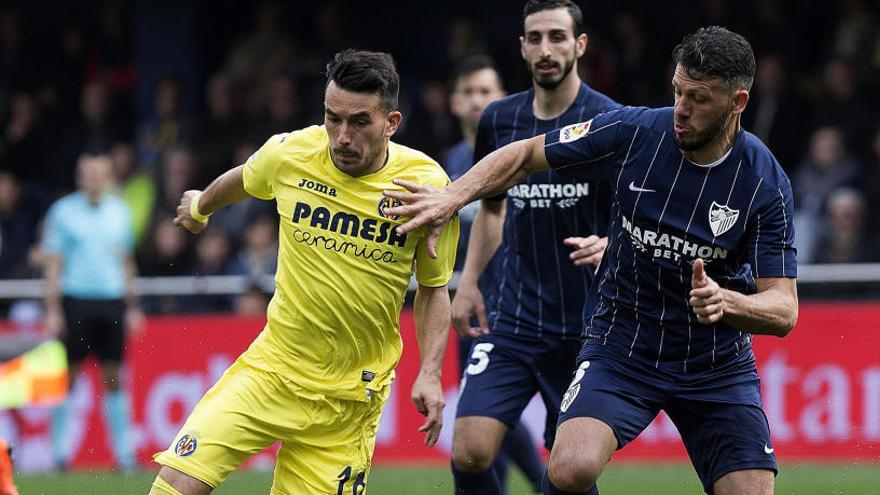 Villarreal y Málaga empatan en un duelo con polémica arbitral