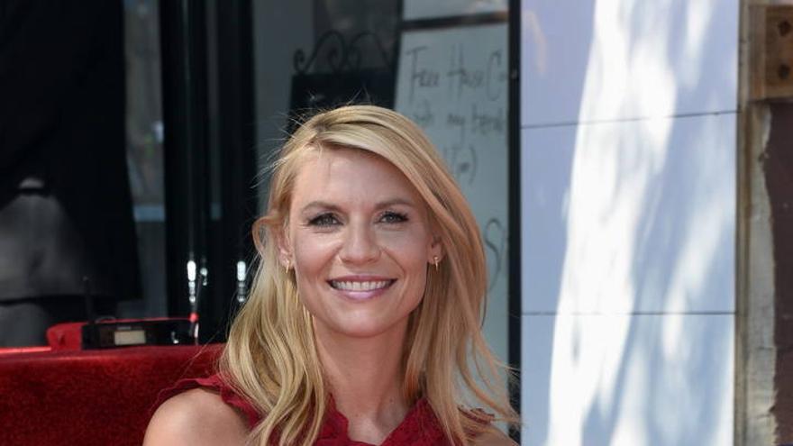 Claire Danes recibió su estrella en el paseo de la fama de Hollywood