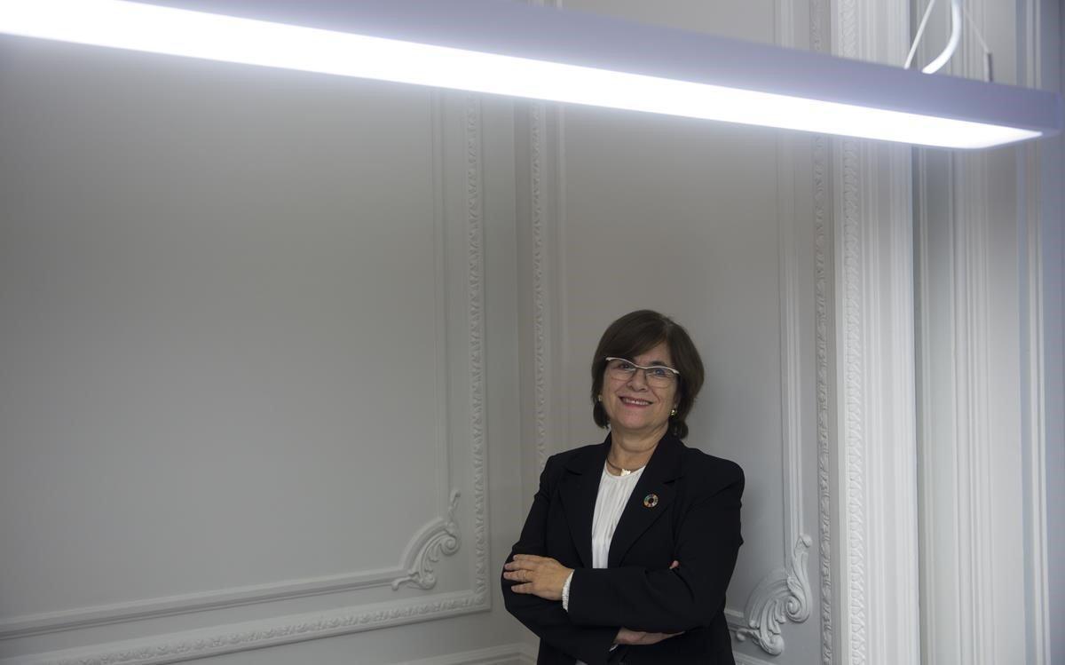 Retrato de Joana Amat, empresaria y defensora de la conciliación a través de la fundación Copersona.