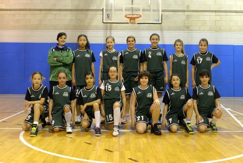 DÍA DEL MINIBASKET. Fotogalería de formación de equipos