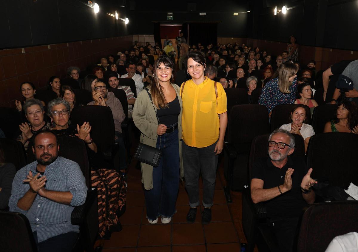 Jaione Camborda y Janet Novás presentan "O Corno" en Vigo Jaione Camborda y Janet Novás presentan "O Corno" en Vigo