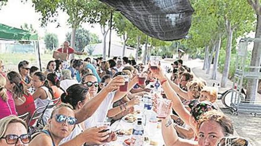 Un día para ellas con los chicos del Meridiano entre los fogones