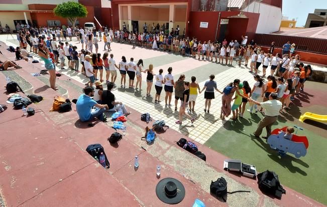 FESTIVAL FOLCLORE INGENIO TALLER BAILAR