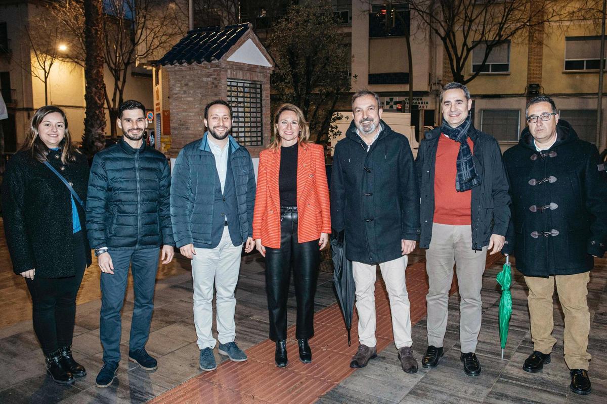 Junto a la capelleta de les "Tres Caigudes".