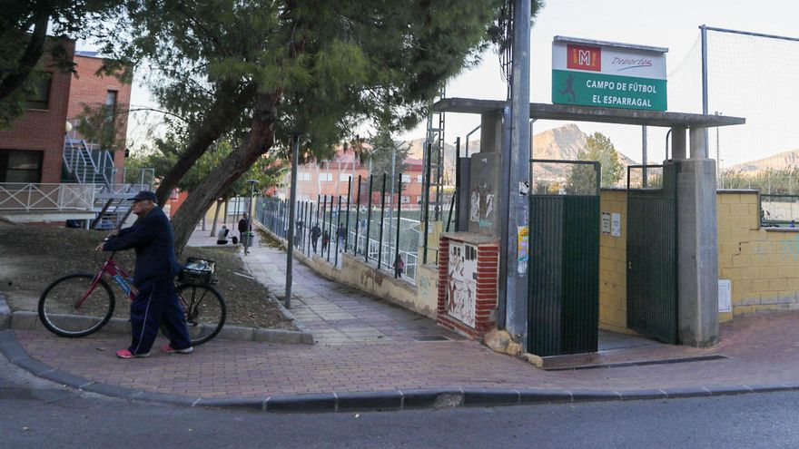 Las cantinas de los campos de fútbol de Murcia abrirán en los próximos meses