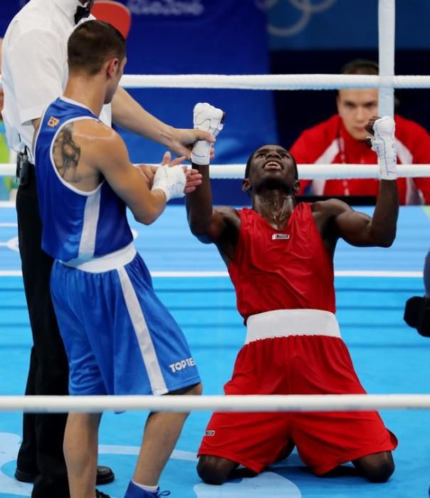 COMPETENCIA DE BOXEO