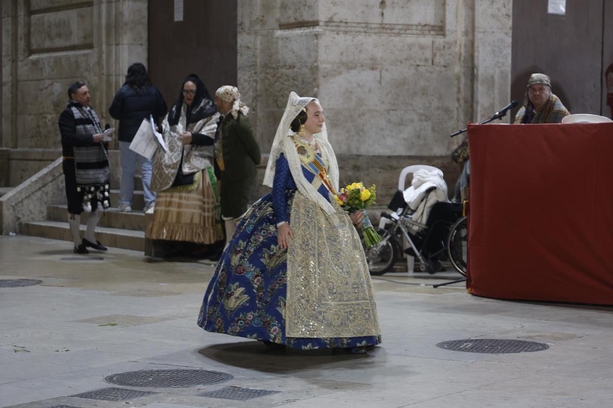 Todas las fotos de la ofrenda del 18 de marzo por la calle San Vicente hasta la 00:30 horas Todas las fotos de la ofrenda del 18 de marzo por la calle San Vicente hasta la 00:30 horas
