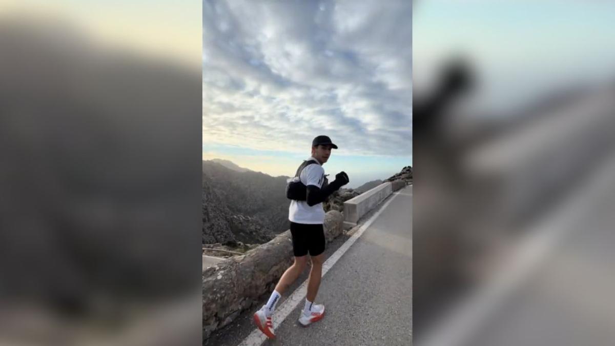 Un joven cruza Mallorca corriendo de punta a punta en un reto extremo de más de 100 kilómetros