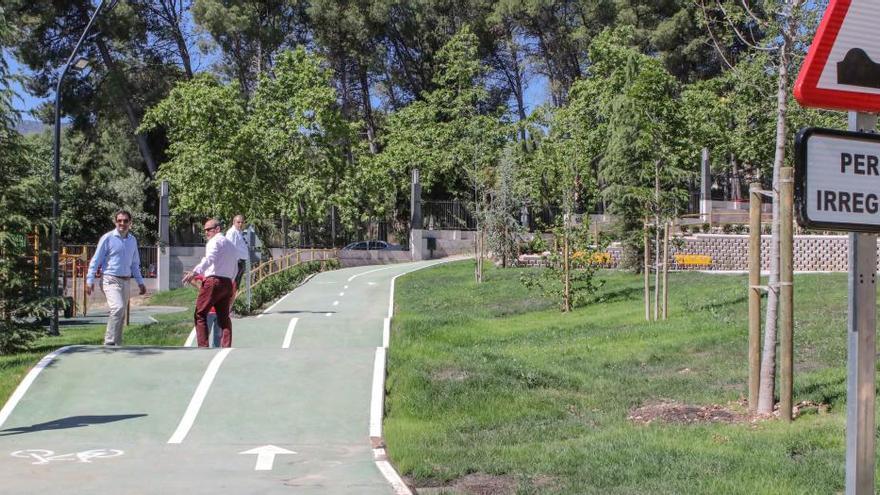 Imagen de la reapertura del parque del Romeral de Alcoy.