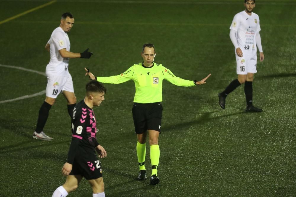 El cuadro santaeulaliense alcanza por primera vez la tercera ronda de la Copa del Rey tras lograr la clasificación en un trabajado encuentro