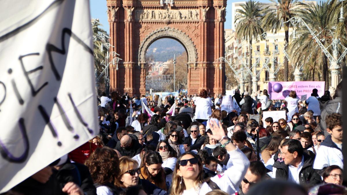 Manifestació de les infermeres al Passeig Sant Joan