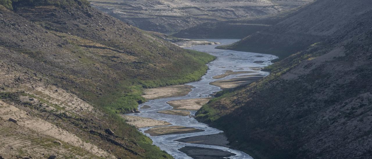 Caudal del río Limia, en Lobios.