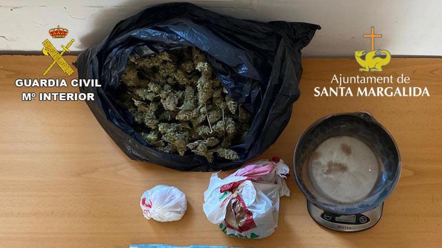 Detenido con medio kilo de marihuana en Can Picafort tras causar un accidente de tráfico