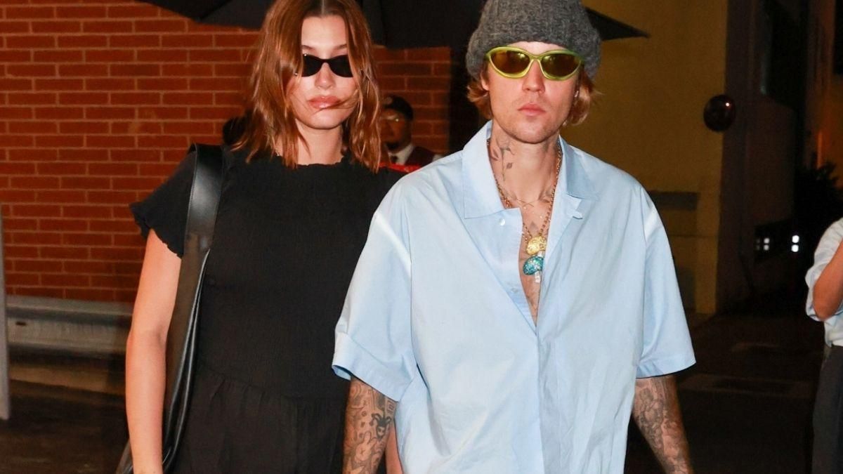 Justin Bieber con collares de setas