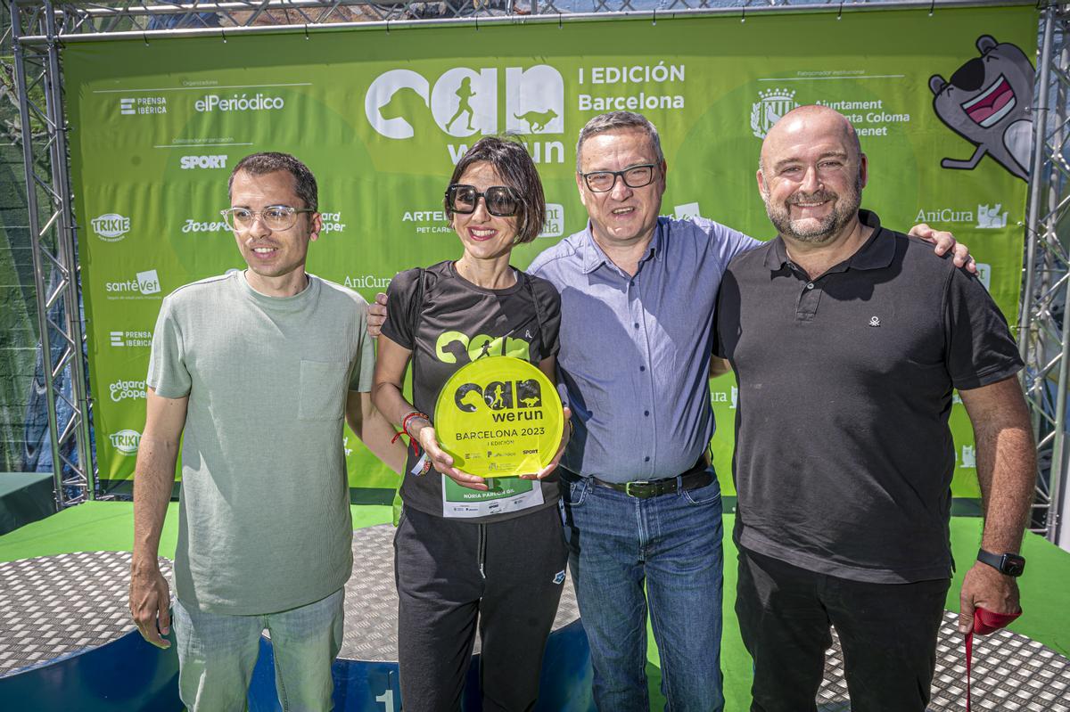 CAN WE RUN BARCELONA. La carrera organizada por Prensa Ibérica y El Periódico de Catalunya con la colaboración de Sport ,  donde las personas y sus mascotas perrunas corren en familia