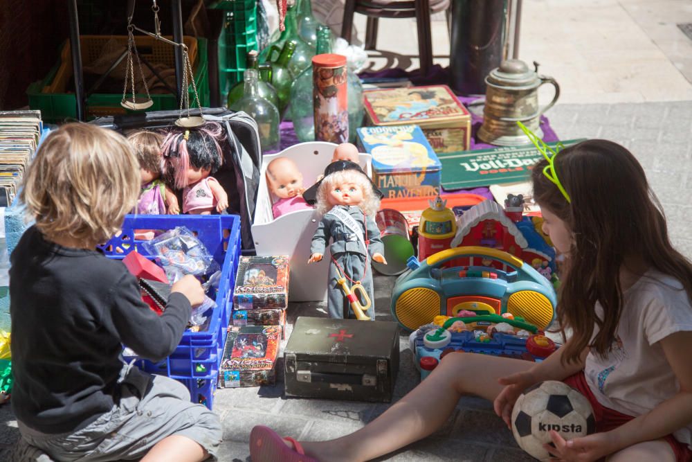 El mercadillo de San Rescat quiere volver a la plaza del Quadrado