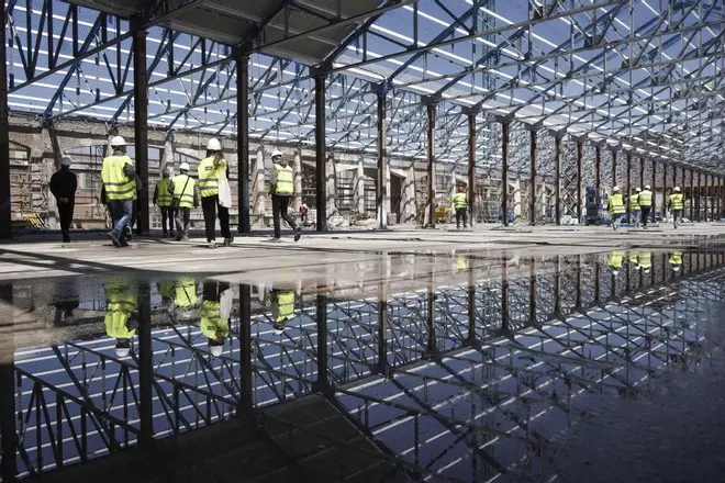 Regió7 entra a l'interior de la Fàbrica Nova en ple tràfec d'obres