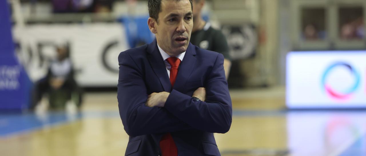 Gonzalo García de Vitoria, entrenador del HLA