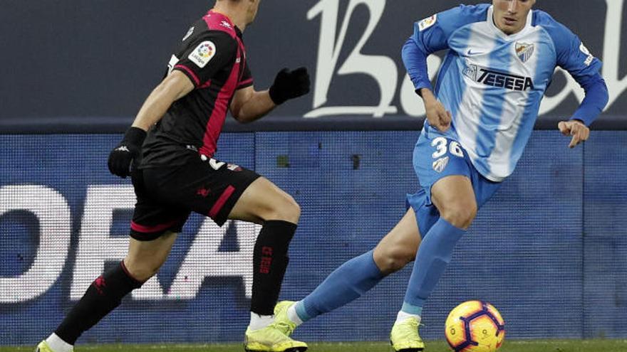 Hugo, durante un lance del partido ante el Reus.