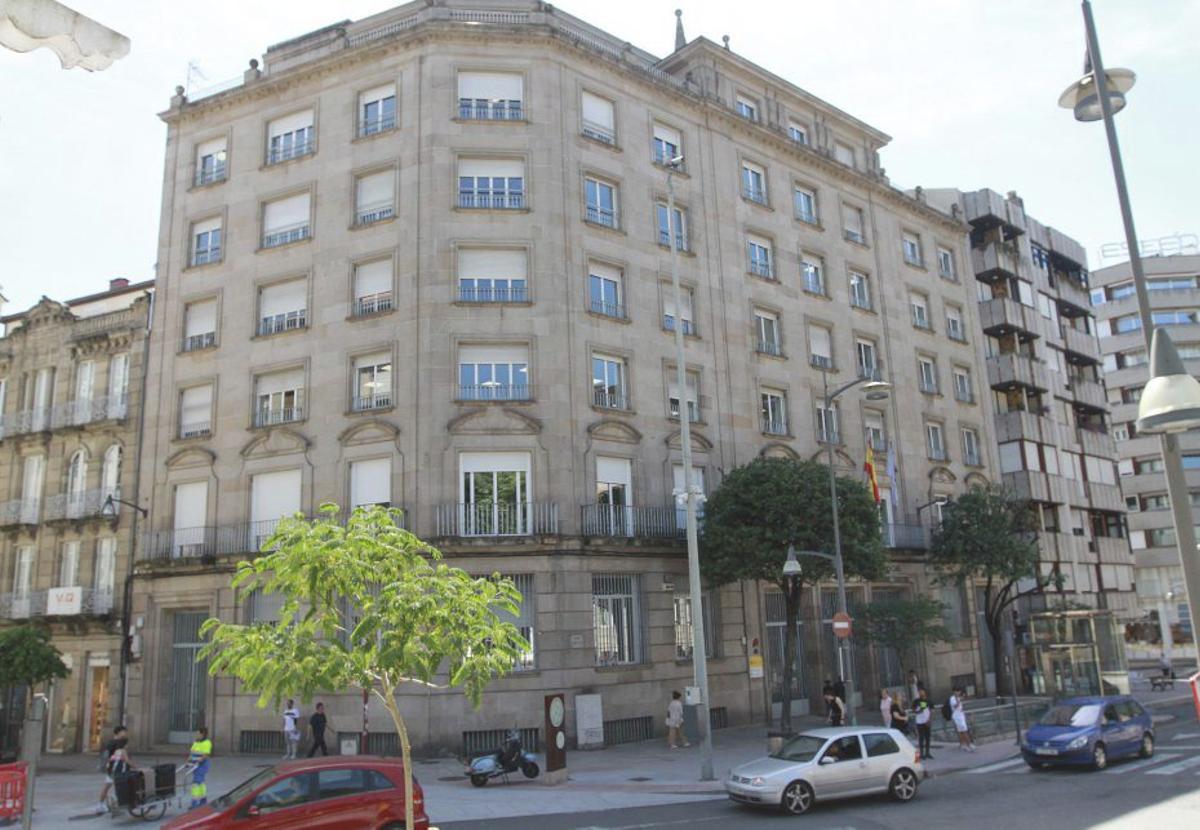 Sede en Ourense de la Seguridad Social.