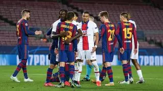 El Madrid 'se acuerda' del Barça en la presentación de Mbappé