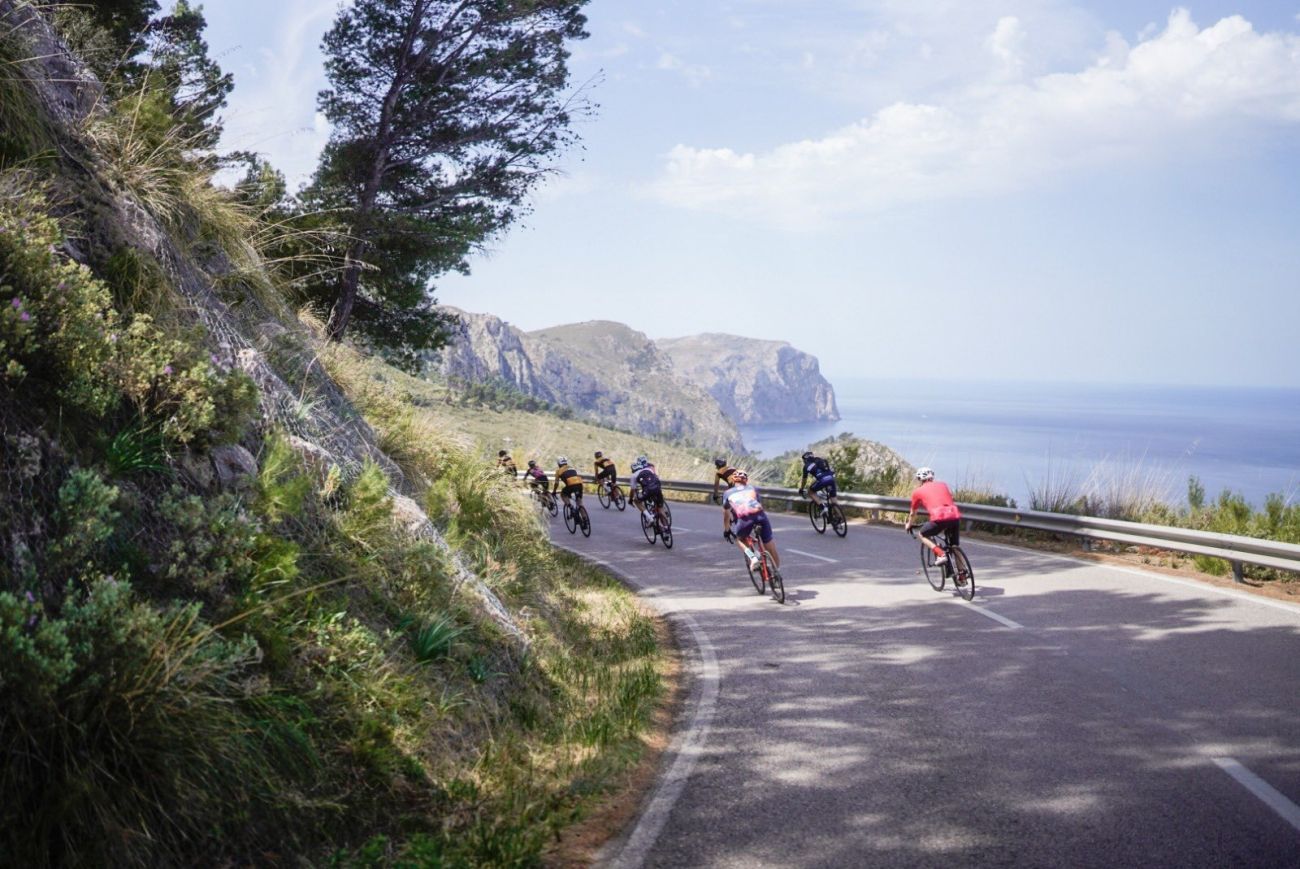 Radrennen mit Bilderbuch-Kulisse: Bilder vom Mallorca 321