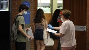 zentauroepp54021869 barcelona 07 07 2020  sociedad   paau 2020 pruebas acceso a 200707094659