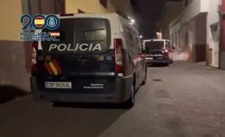 Operativo de la Policía Nacional que detuvo a una persona presuntamente implicada en una trama de prostitución infantil