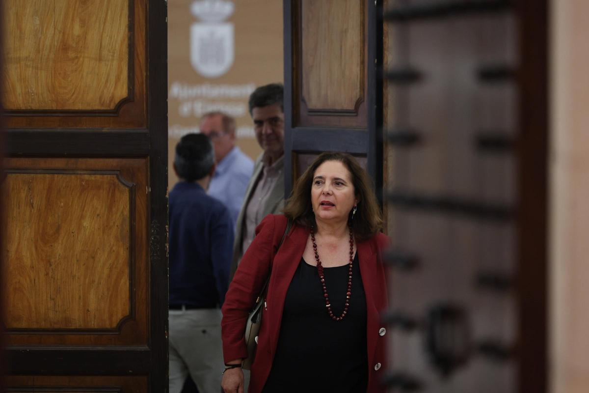 Todas las imágenes de la rueda de prensa en Ibiza de la presidenta del Govern, Marga Prohens