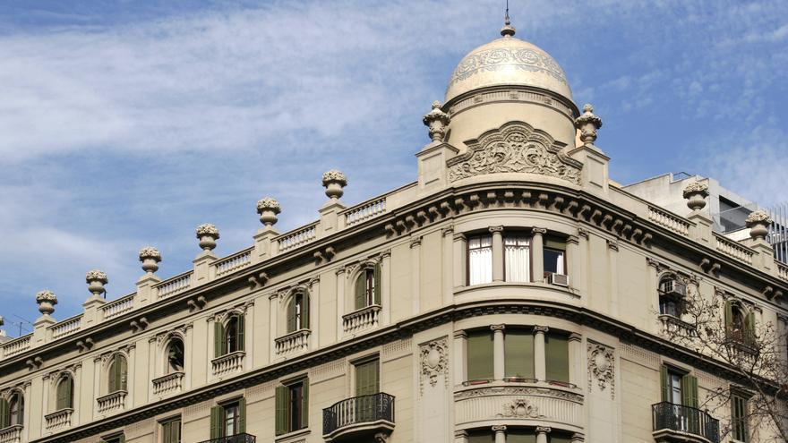 Consejos para vender con éxito tus edificios en Barcelona y Madrid