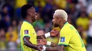 Vinicius Junior y Neymar con la selección brasileña