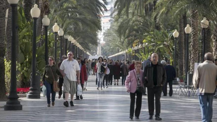 Más vecinos del Centro que de Virgen del Remedio ven mala su calidad de vida