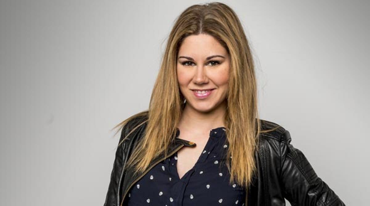 La cantant andalusa interpreta ’Incondicional’ en acústic per a EL PERIODICO