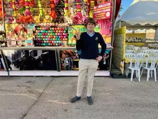 Dan y Andrea, dos jóvenes con autismo en la Fira del Ram de Palma: “Es la primera vez que la feria es un lugar que no estresa”