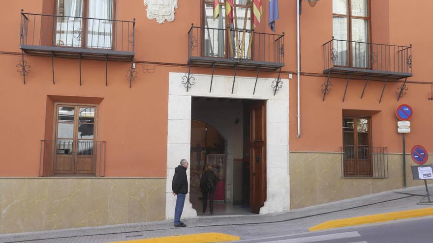 Vista del edificio del ayuntamiento.