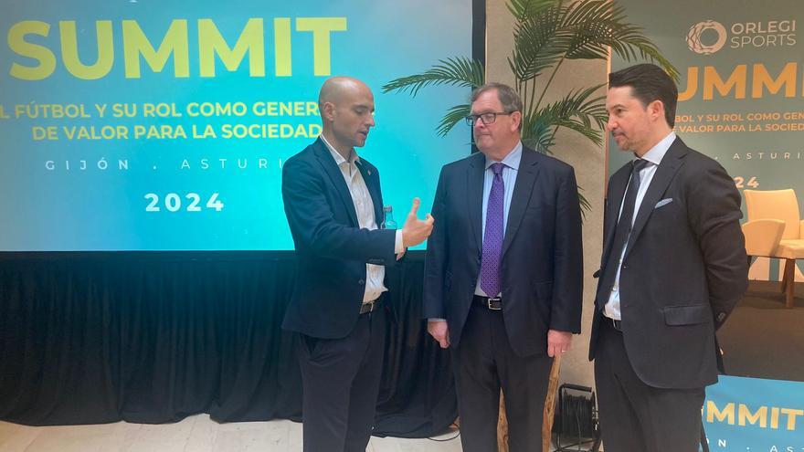 El Summit de Gijón renueva el debate del &quot;desarrollo a través de eventos e infraestructura&quot; con la sede del Mundial estancada
