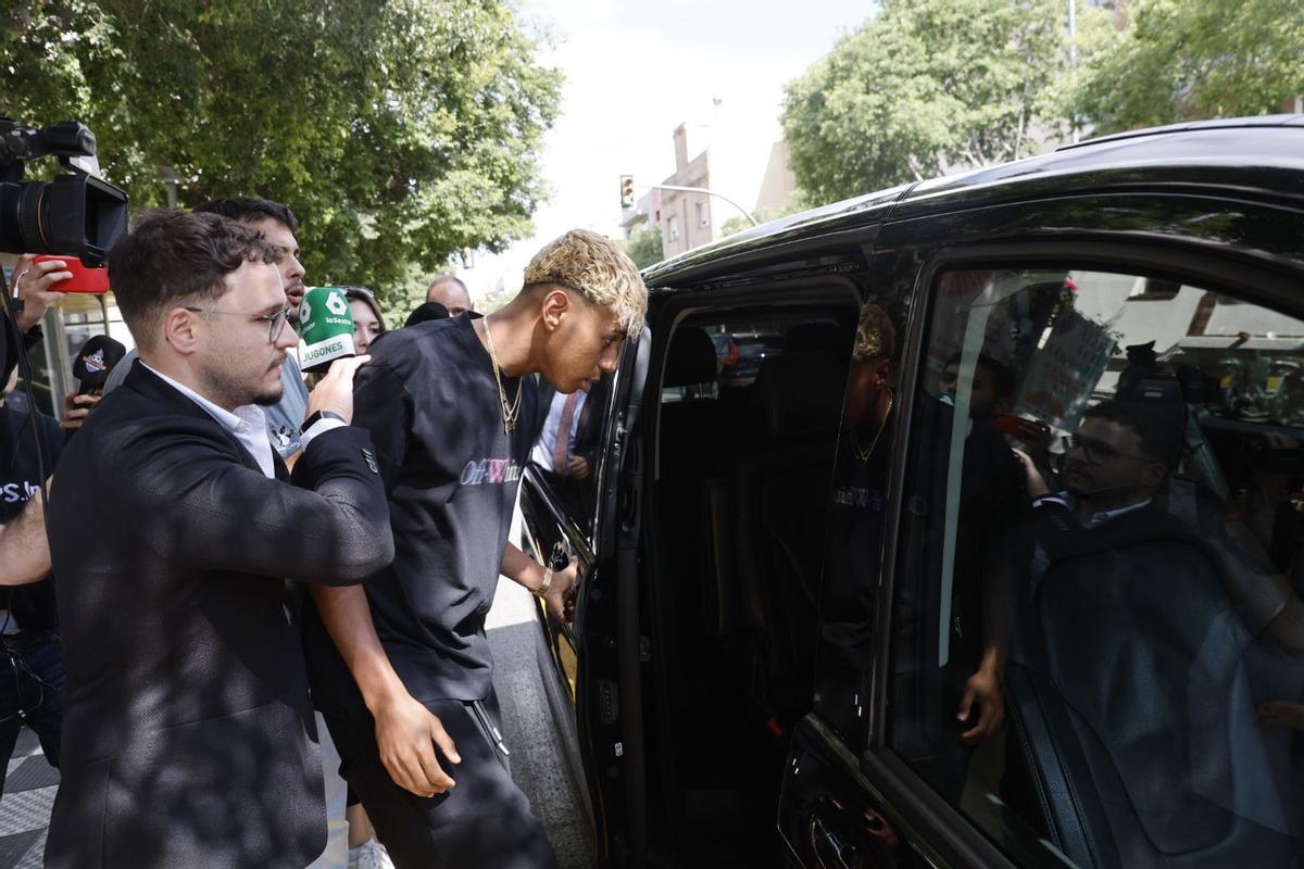 Las imágenes de la cumbre Lamine - Mendes en Barcelona