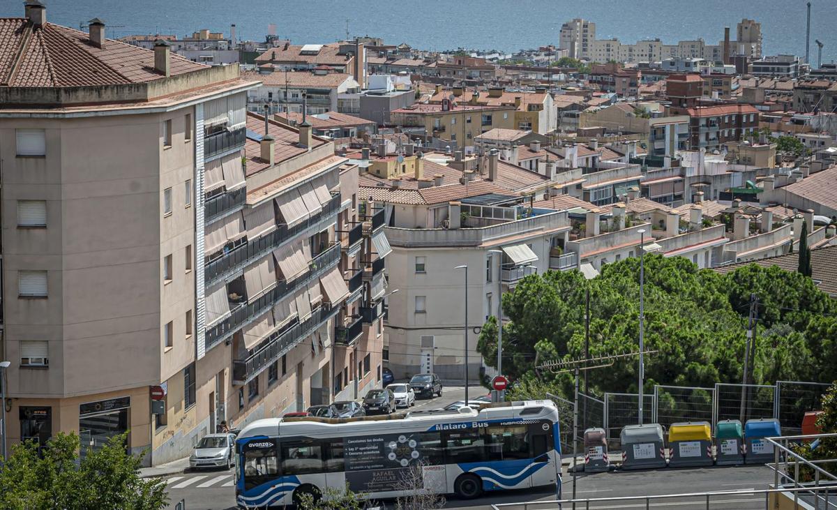 El Govern rellançarà dilluns la llei de barris amb una inversió de 800 milions El Govern rellançarà dilluns la llei de barris amb una inversió de 800 milions