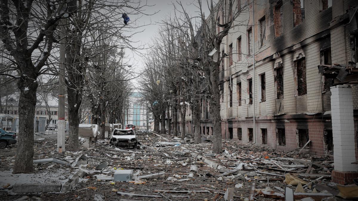 Imagen de destrucción en la ciudad de Brovary, en las cercanías de Kiev
