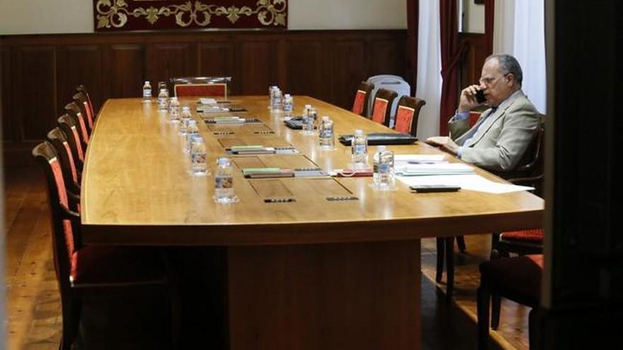 Reunión de los portavoces del Parlamento de Canarias