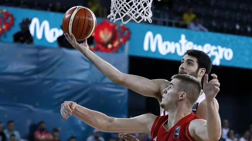 España barre a Montenegro en su debut en el Eurobasket