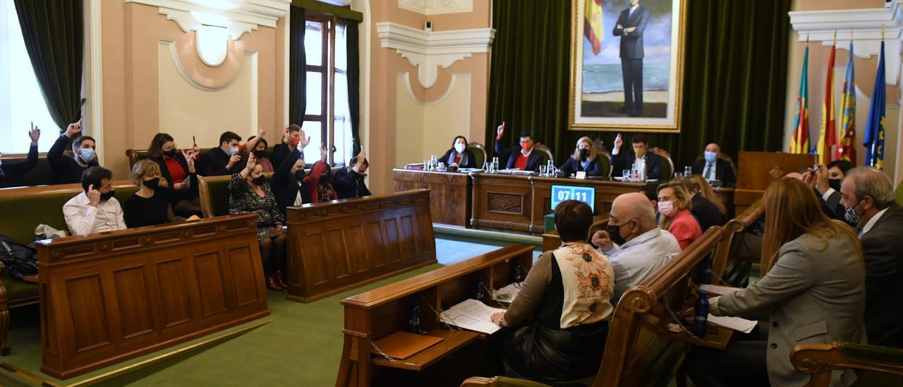 El Acord de Fadrell ha votado a favor del Plan General Estructural en el pleno.