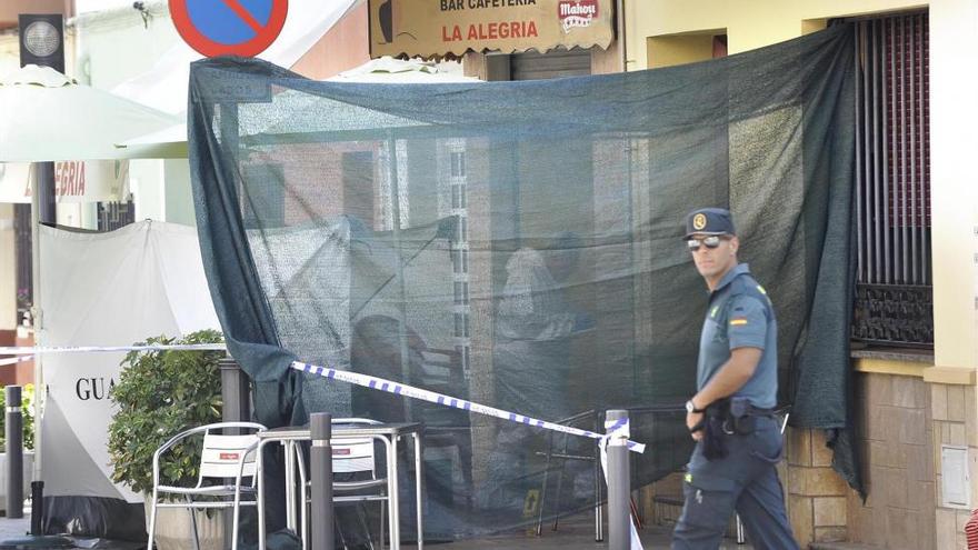 Un hombre de 56 años muere degollado en un bar de Benicàssim